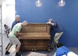 moving piano